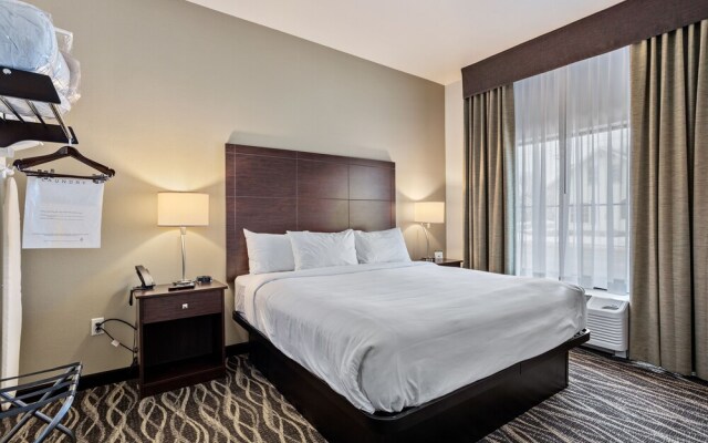 Cobblestone Hotel & Suites - International Falls