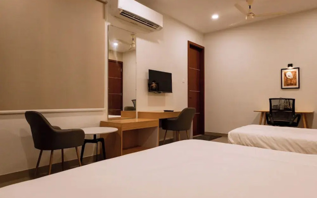 Dreamotel Luxury Suites and Rooms