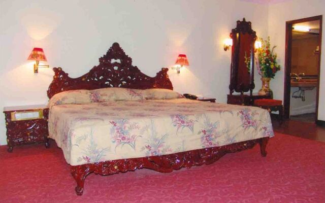 Grand Sartaj