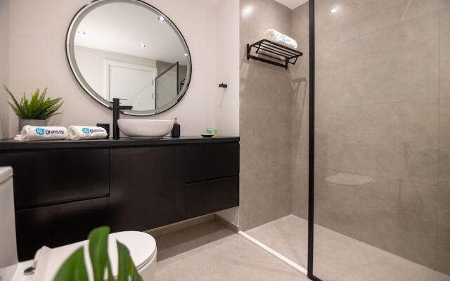 HiGuests - Opal Tower Marina