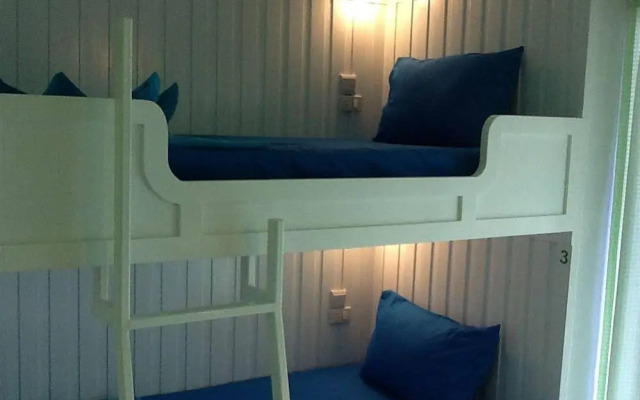 Samui Hostel