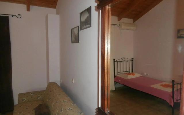 Pansion Porto Tsi Ostrias