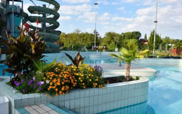 Portobello Wellness & Yacht Hotel