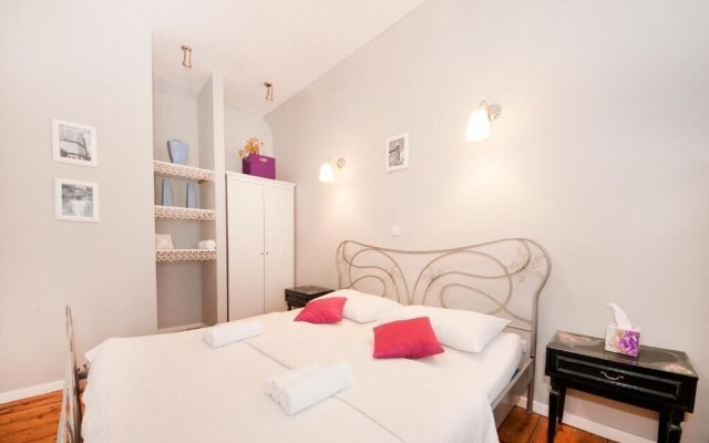 Tower Square Apartments