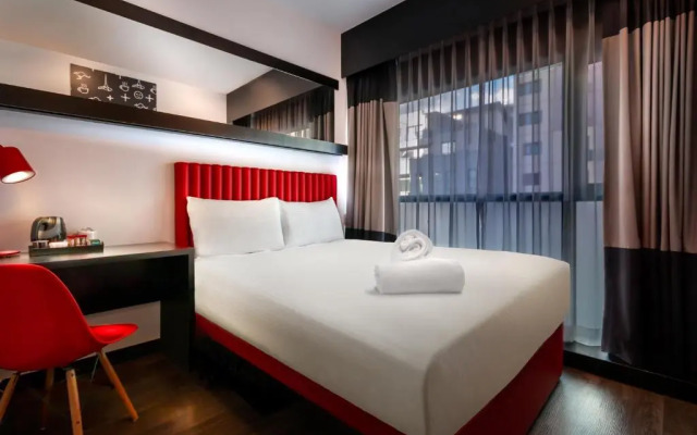 Essence Hotel Carlton