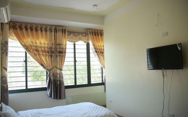 Phu Minh Hotel - Hostel