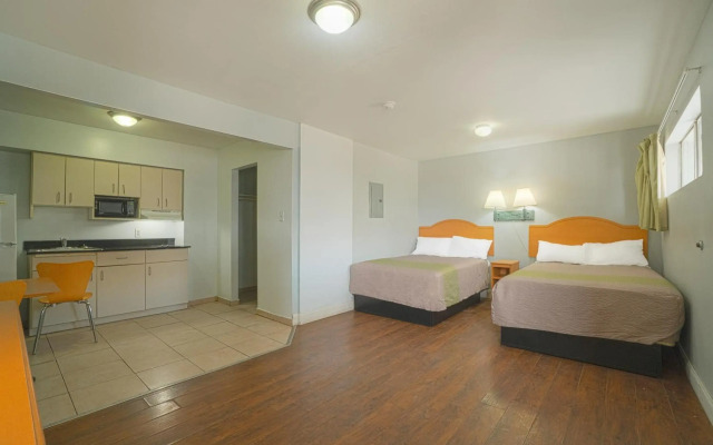 OYO Hotel Midland