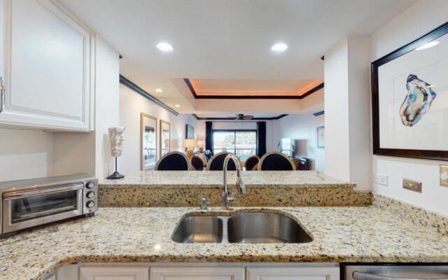 240 Captains Quarters