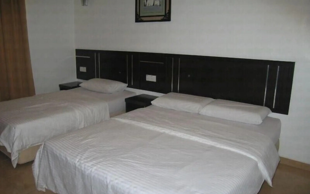 Rainbow Hotel