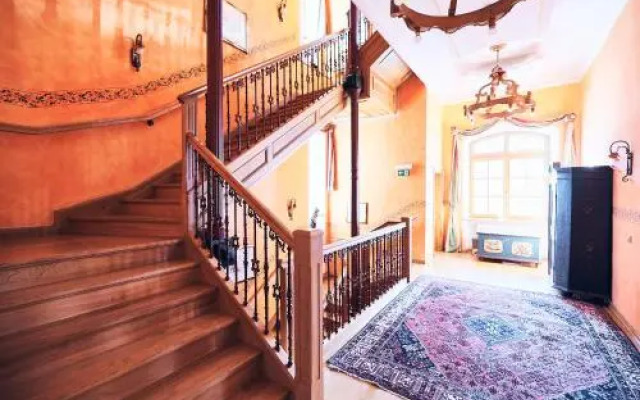 Hotel & Restaurant Waldschloss