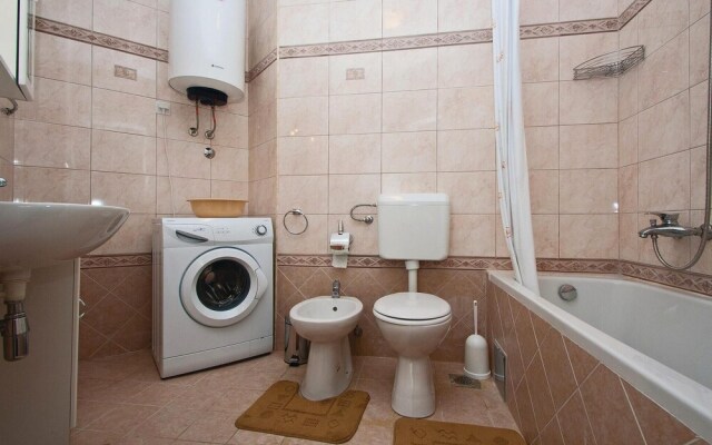 Amazing Home in Vodnjan With Wifi and 2 Bedrooms