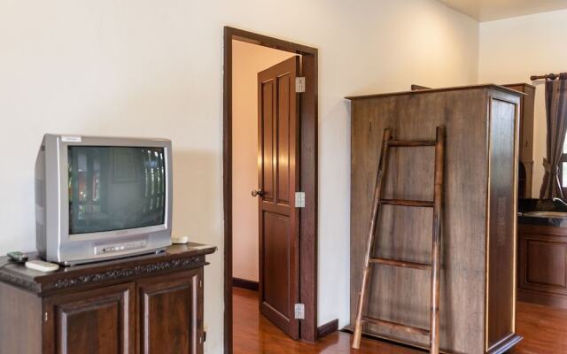 NIDA Rooms Tha Pae 2 Golden Gate