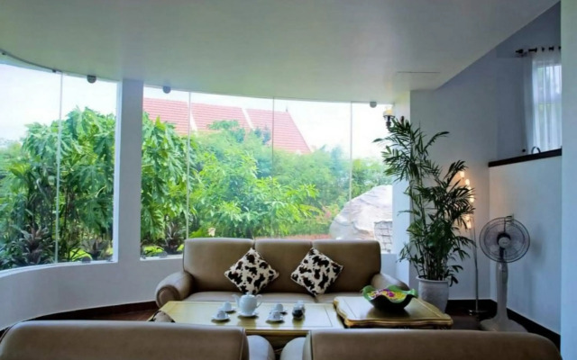 VietStar Resort & Spa