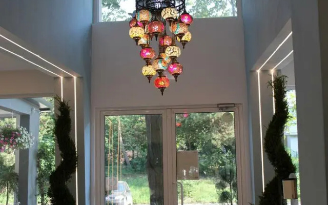 Spring Holiday Resort