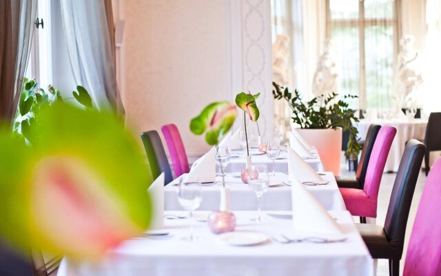 Platinum Palace Boutique Hotel & SPA