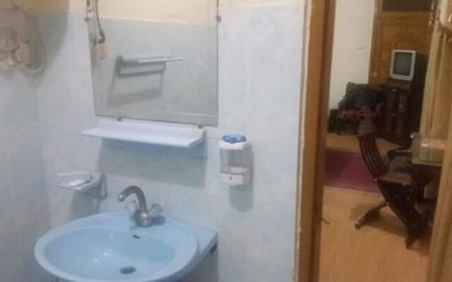 Hotel Orash Lodges