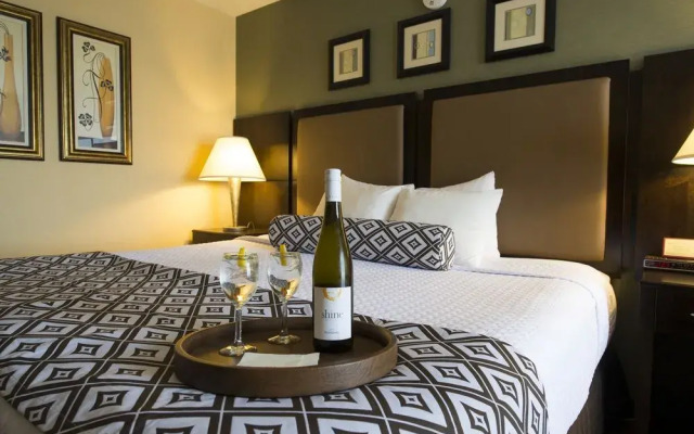 Crowne Plaza Philadelphia Bucks County