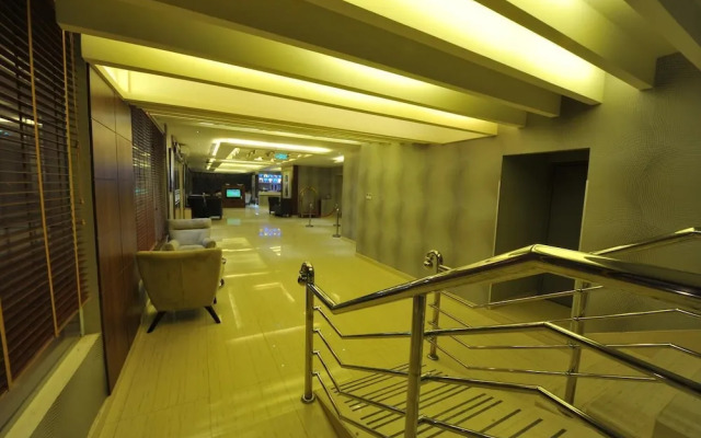 Al Janadriyah Suites 7