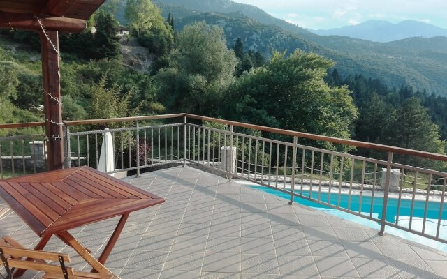 Ano Polydrosos Villa
