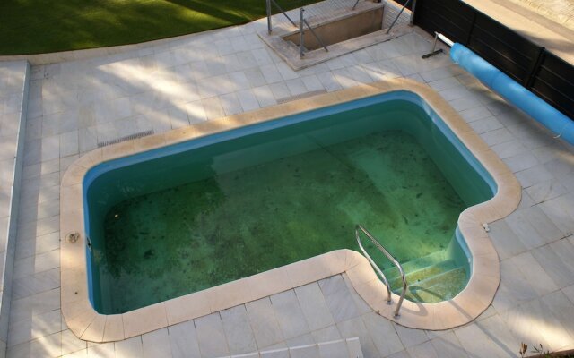 CUBELLES HLCLUB House