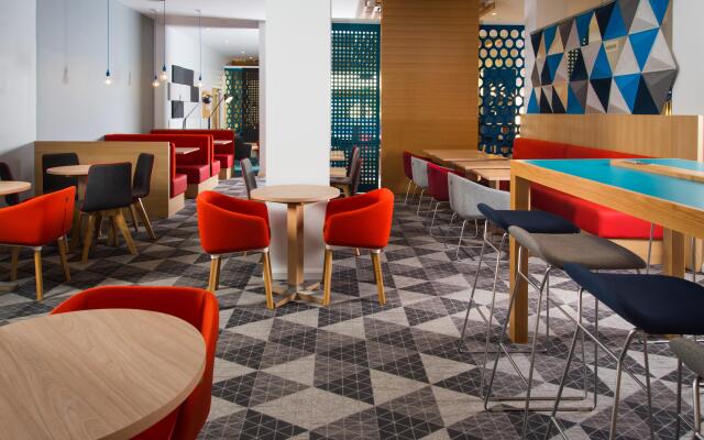 Holiday Inn Express Portsmouth - North by IHG