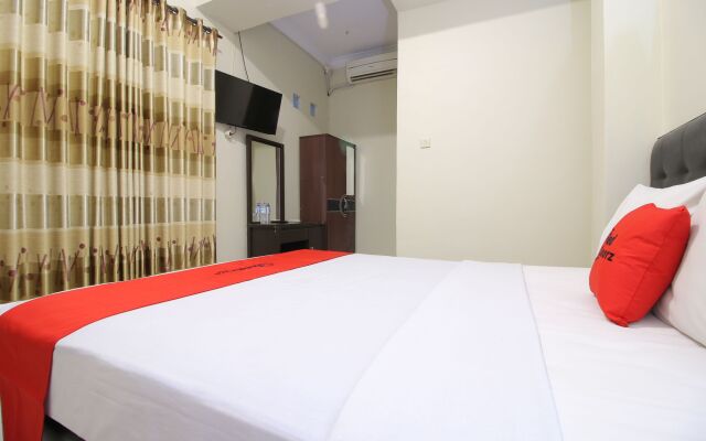 RedDoorz Plus near Universitas Negeri Yogyakarta