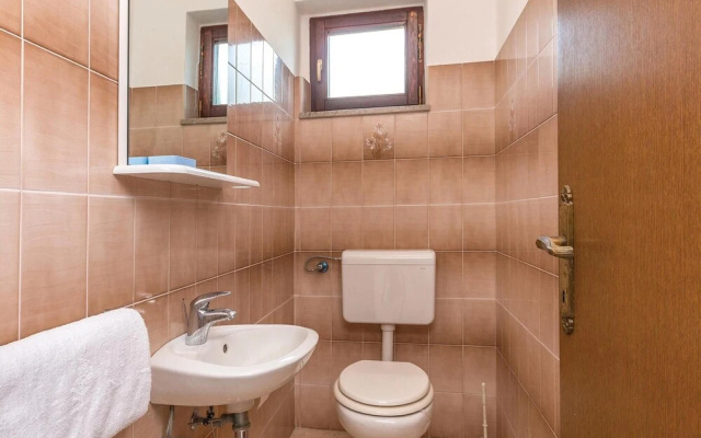 Stunning Home in Privlaka With Wifi and 3 Bedrooms