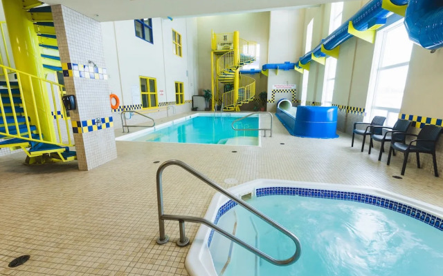 Redwood Inn & Suites
