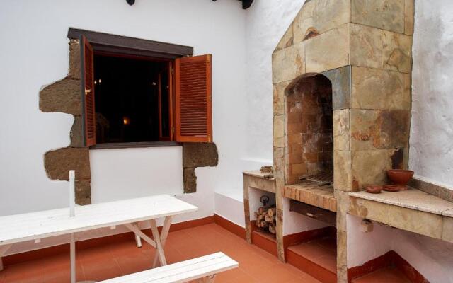 Canarian Rural 4BR Home - Terrace - Views - BBQ