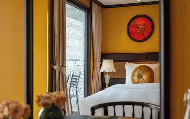 Indochine Grand Lan Ha Bay