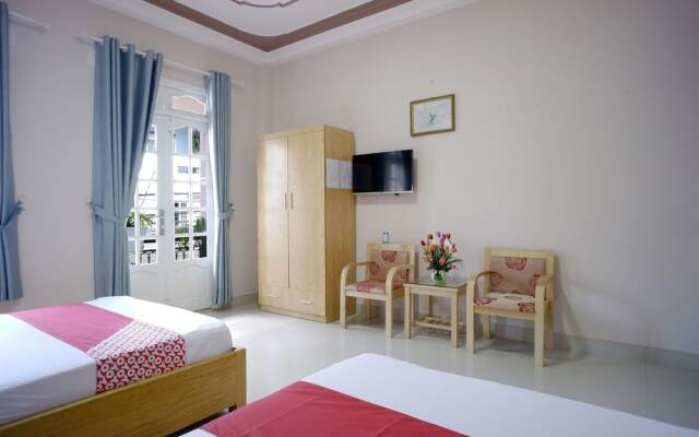 OYO 987 Thanh Thanh Nhan Hotel