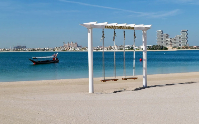 Oceanfront 2BR Apartment With Sea Views