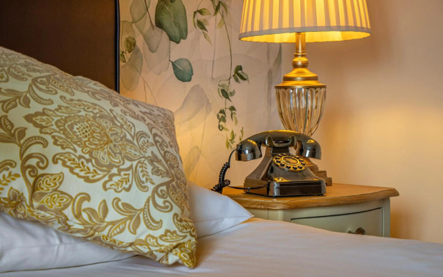 Hollins Hall Hotel, Golf & Country Club