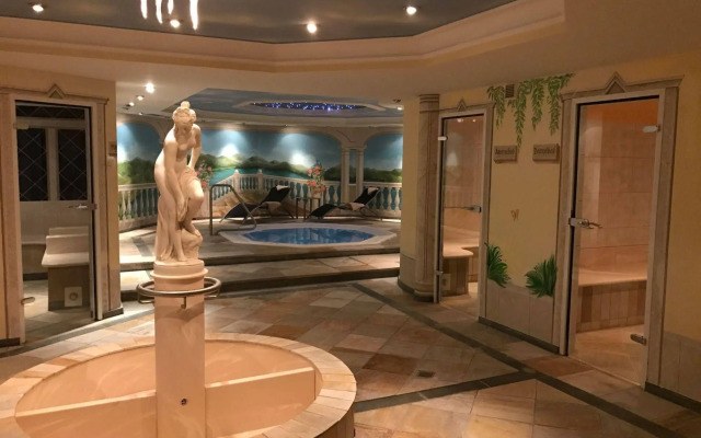 Hotel - Restaurant Kreuzberghof