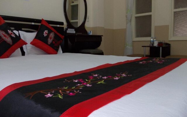 Gold Star Hotel