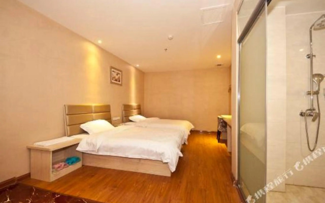 Super 8 Hotel Fuzhou Sanfangqixiang Wuyi Plaza