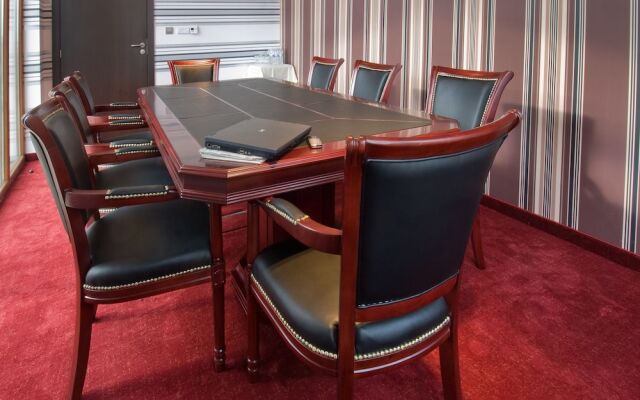 The Vineyards Spa & Resort