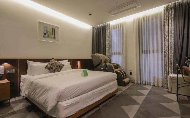 Bundang (Seohyeon) Business Hotel Kind-KYND