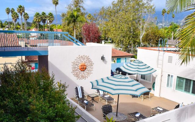 Beachside Inn