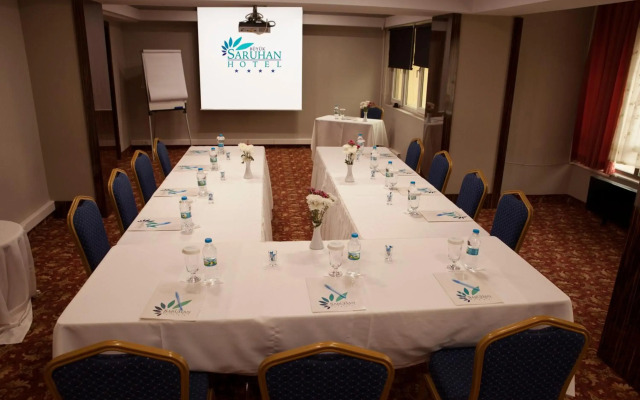 Hotel Buyuk Saruhan