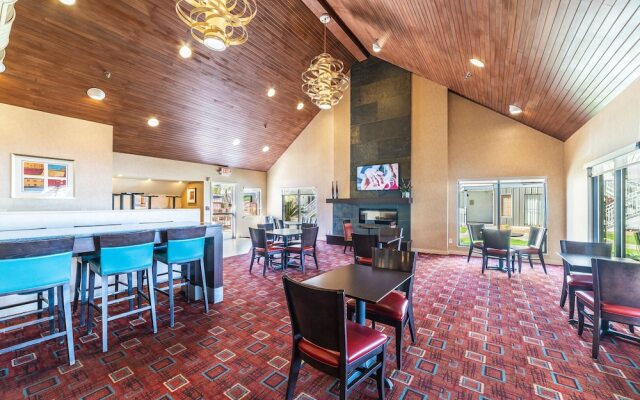 Metro Phoenix Extended Stay