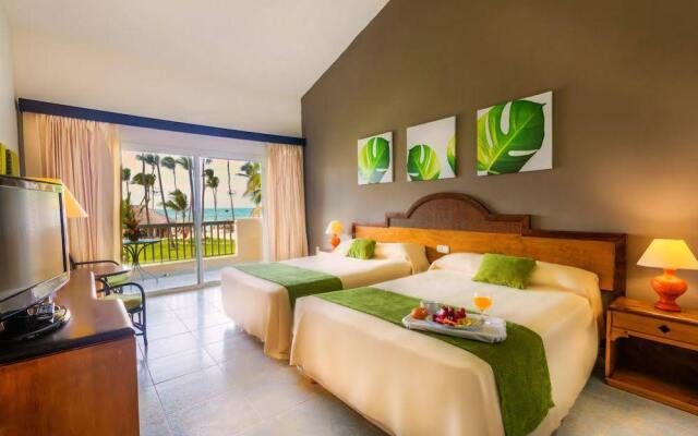 Grand Sirenis Cocotal Beach Resort