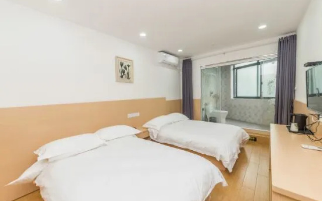 Youhai Hotel (Baoshan Wanda Branch)