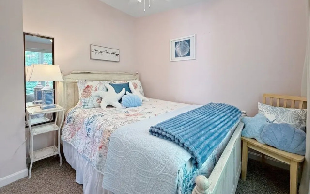 Sweet Beach Retreat 2 Bedroom Home