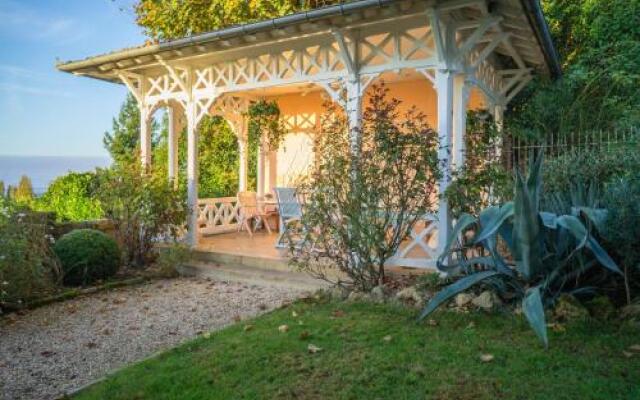 Chambres d'Hotes Chateau de Lahitte