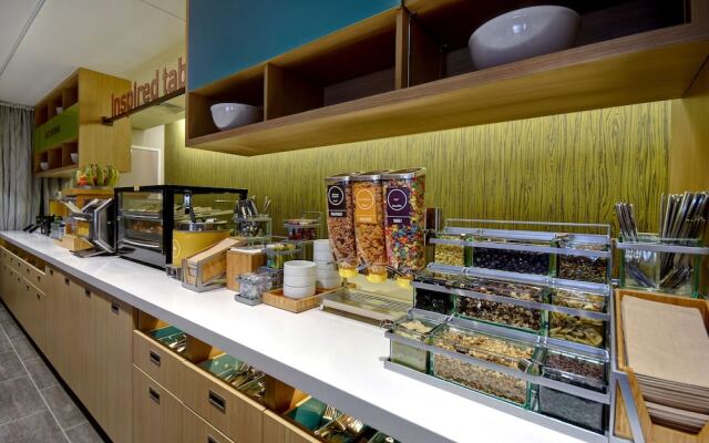 Home2 Suites Wichita Downtown Delano, Ks