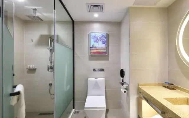 Lavande Hotel (Guangzhou Science City Lianhe)