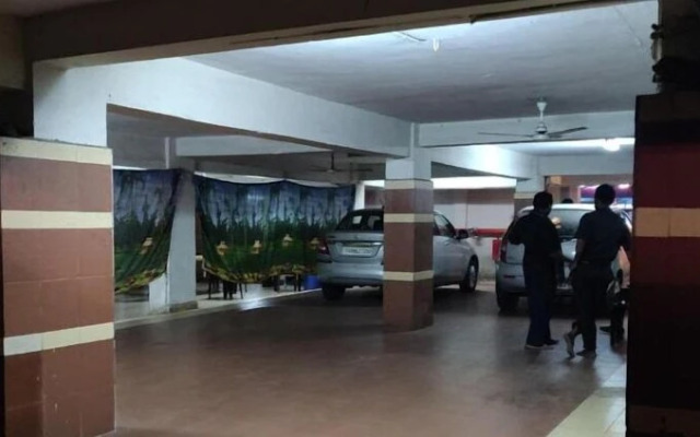 Hotel Dwaraka Inn