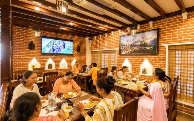 Airport Himalaya Boutique Hotel