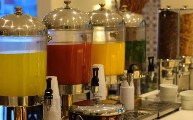 Al Farhan Hotel & Suites Hafr Al Batin